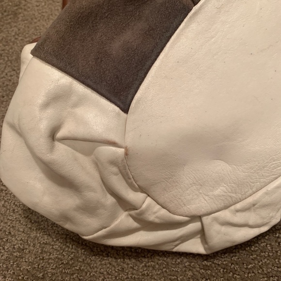 Juicy Couture suede shoulder bag in beige/brown - Picture 7 of 11